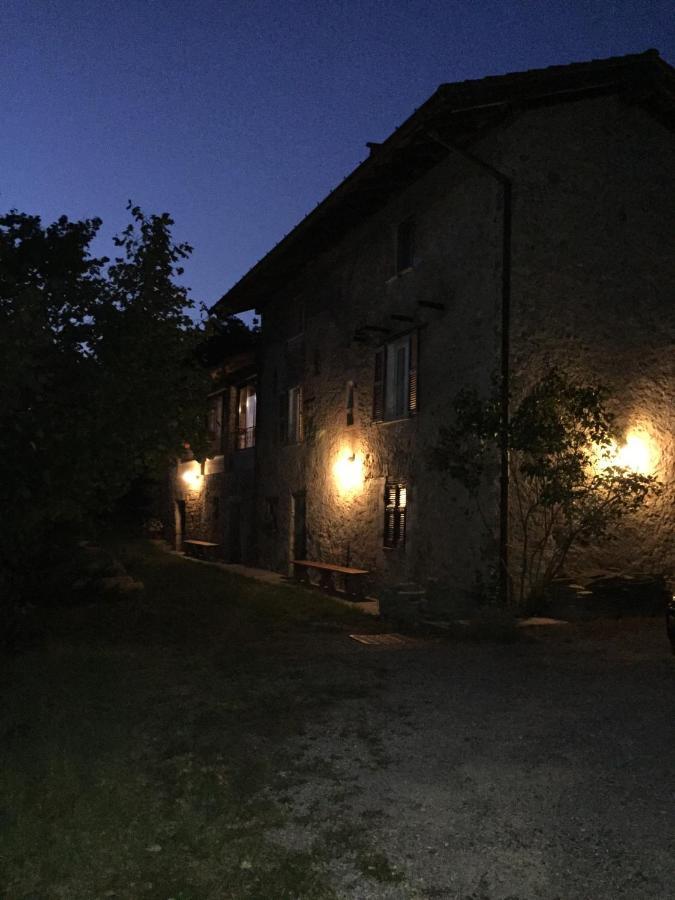Residenza Cima Le Vigne Bed & Breakfast Millesimo Exterior photo